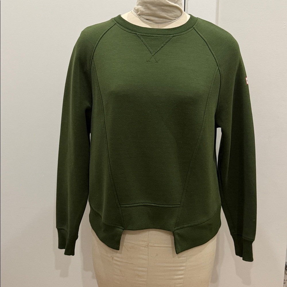 Stylish Olive Green Hunter X Target sweatshirt small